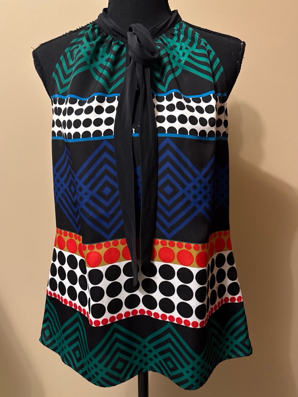 Trina Turk Black Multicolor Geometric & Polka Dot Tie-Neck Camisole